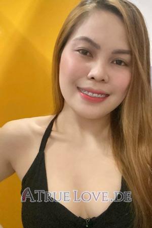 Ladies of Davao Stadt