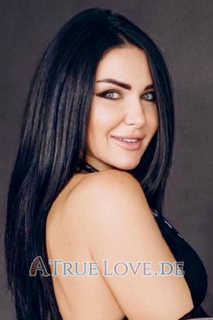210522 - Valentina Alter: 35 - Ukraine