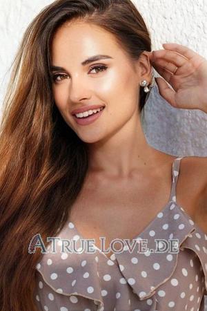 211736 - Arina Alter: 27 - Ukraine