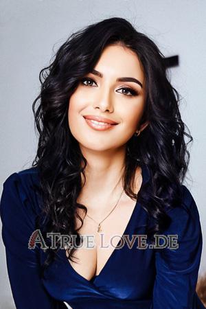 213294 - Alla Alter: 30 - Ukraine