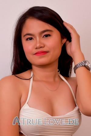 Ladies of Philippinen