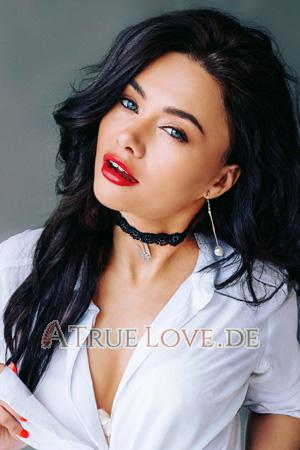 213589 - Nadejda Alter: 33 - Ukraine