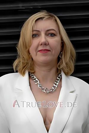 215841 - Svetlana Alter: 54 - Russia