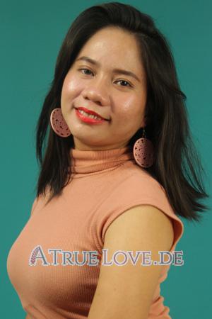 Ladies of Cebu Stadt