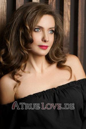 216854 - Olena Alter: 51 - Ukraine