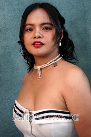 Ladies of Philippinen