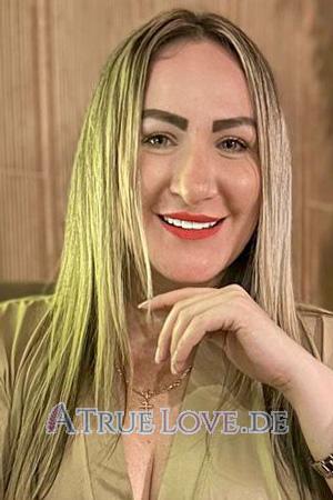 220048 - Mireya Alter: 42 - Kolumbien