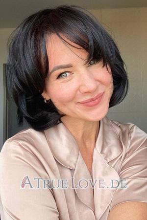 221682 - Nadiia Alter: 55 - Ukraine
