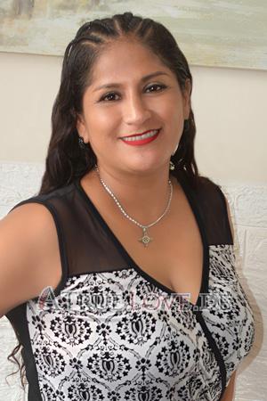 222385 - Dajayra Alter: 44 - Peru