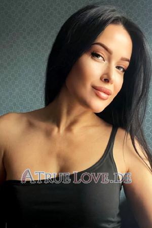 223770 - Nataliia Alter: 45 - Ukraine
