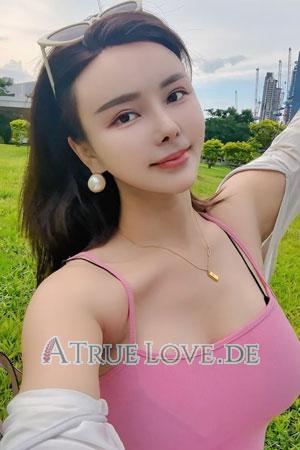 223930 - Lisa Alter: 44 - China