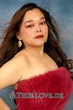 225386 - Geraldine Alter: 33 - Philippinen