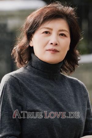 227148 - Lynn Alter: 54 - China