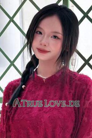 228406 - Thai Thao Huong Alter: 19 - Vietnam