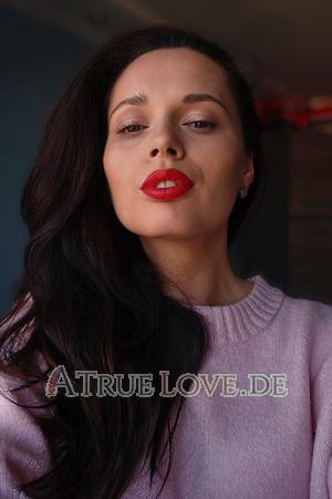 228924 - Yulia Alter: 30 - Ukraine