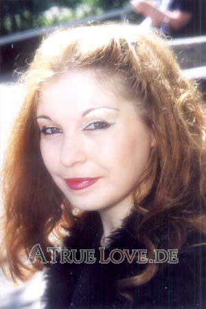 52027 - Ekaterina Alter: 38 - Russland