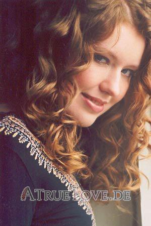 52751 - Diana Alter: 29 - Russland