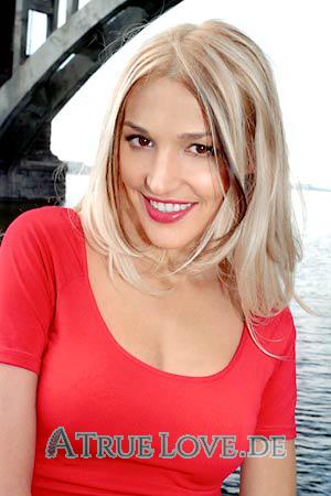 54699 - Diana Alter: 29 - Ukraine