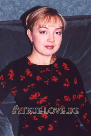 56428 - Vika Alter: 32 - Ukraine