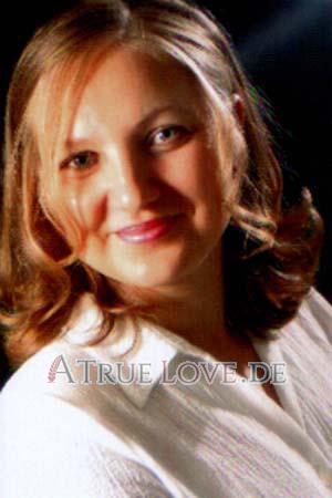 57284 - Svetlana Alter: 34 - Russland
