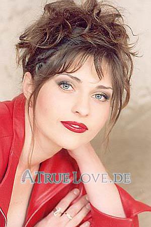 57567 - Helen Alter: 30 - Ukraine