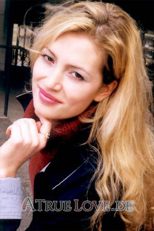 60636 - Arina Alter: 28 - Russland