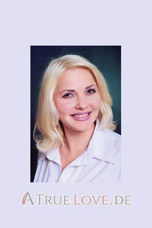63585 - Elena Alter: 36 - Ukraine