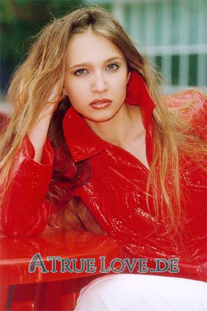 65454 - Anna Alter: 24 - Ukraine