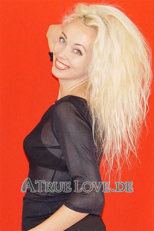 66463 - Julia Alter: 35 - Ukraine