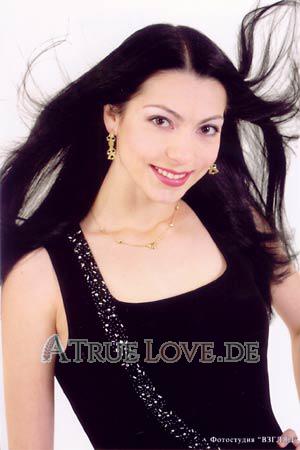68940 - Julia Alter: 28 - Ukraine