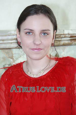72513 - Anna Alter: 24 - Ukraine