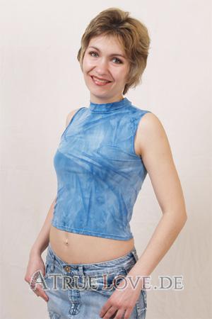 87054 - Elina Alter: 32 - Ukraine